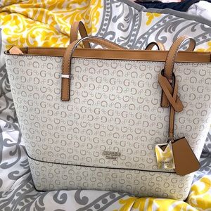 New Guess purse